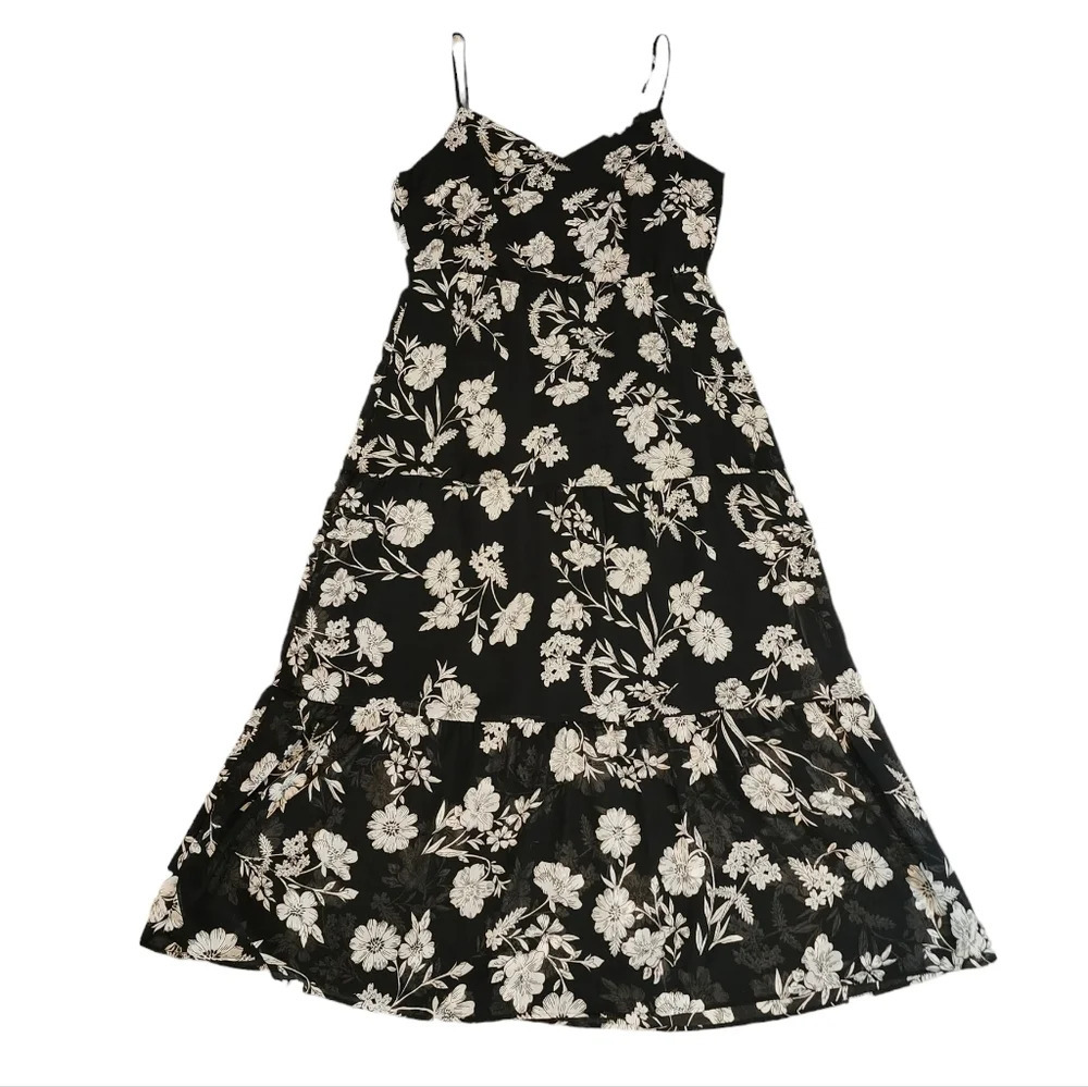 J. Crew midi dress. Ruffle hem. Black white floral. Size 12P - Picture 7 of 15